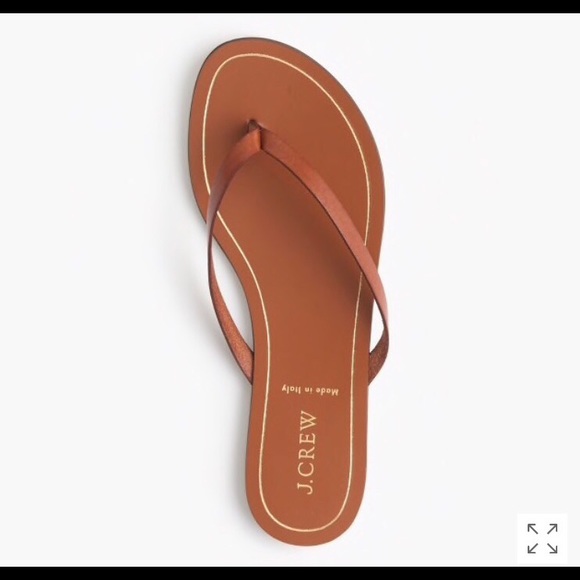 acorn flip flop slippers